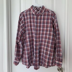 Roundtree & Yorke Men’s Button Down